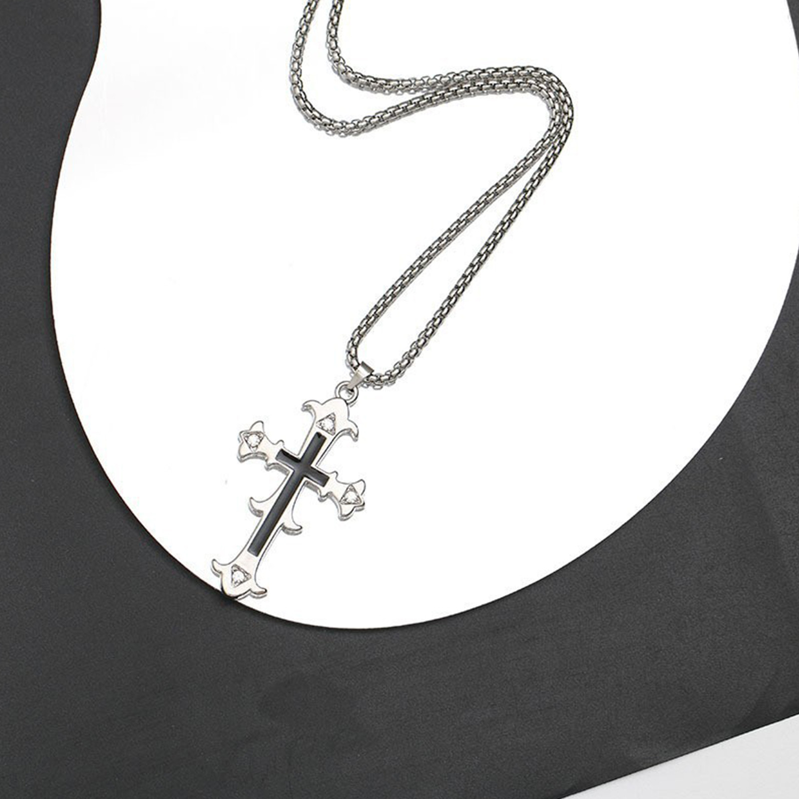Chrome Hearts Ring - Kalung liontin salib kalung berlian hati
