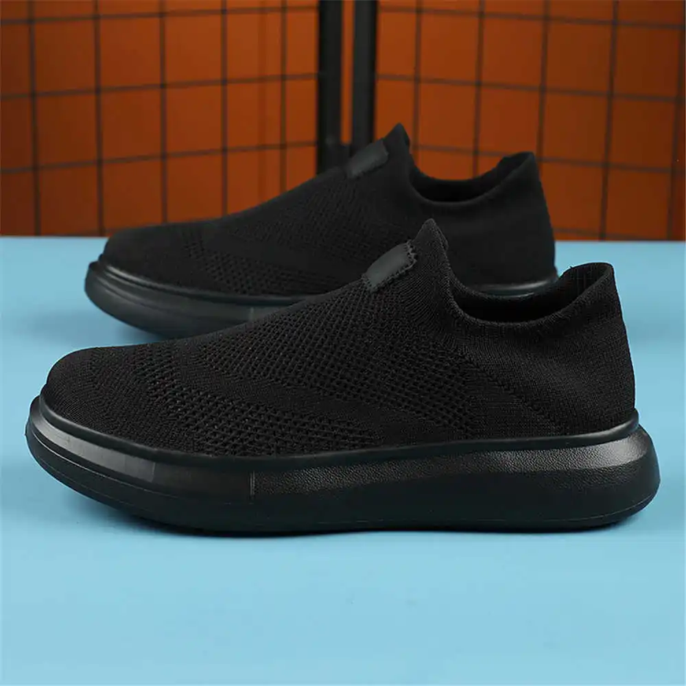 Stoking Platform sepatu cokela - Streetwear Brand Global ulasan dan harga